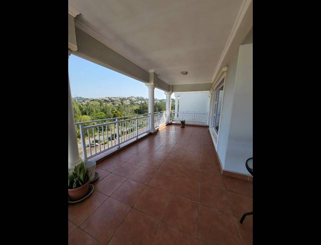 3 BEDROOM APARTMENT FOR SALE IN SHELLY BEACH